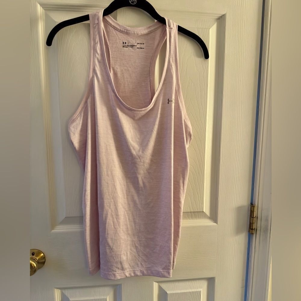 Under Armour Purple Heat Gear Loose Racer Back Tank Top - size Large
